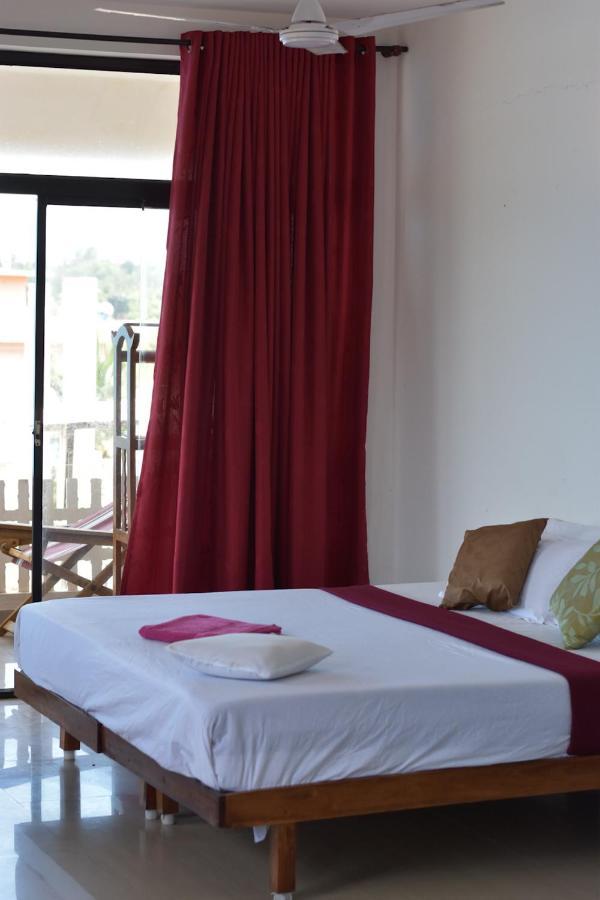 Packbag Beach Hotel קובאלאם מראה חיצוני תמונה